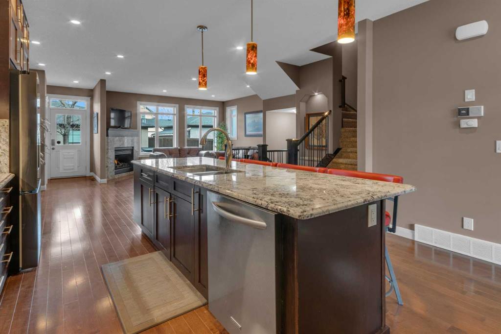 Picture for 2534 3 Avenue NW