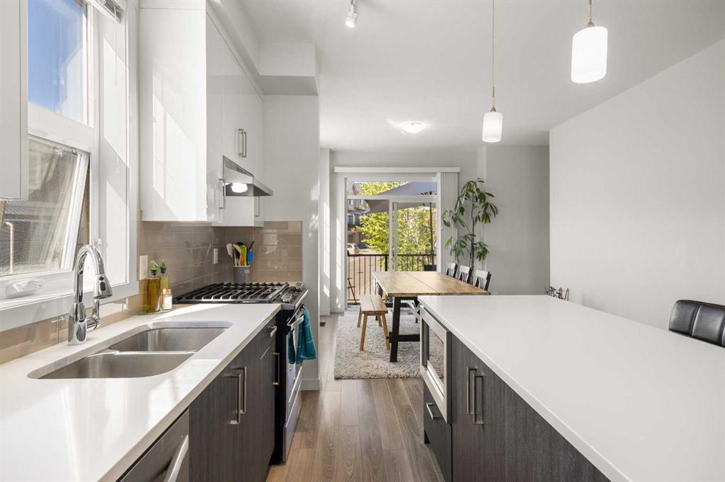 Picture for 104 Sherwood Lane NW