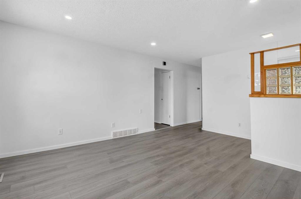 Picture for 3283 Dover Ridge Drive SE