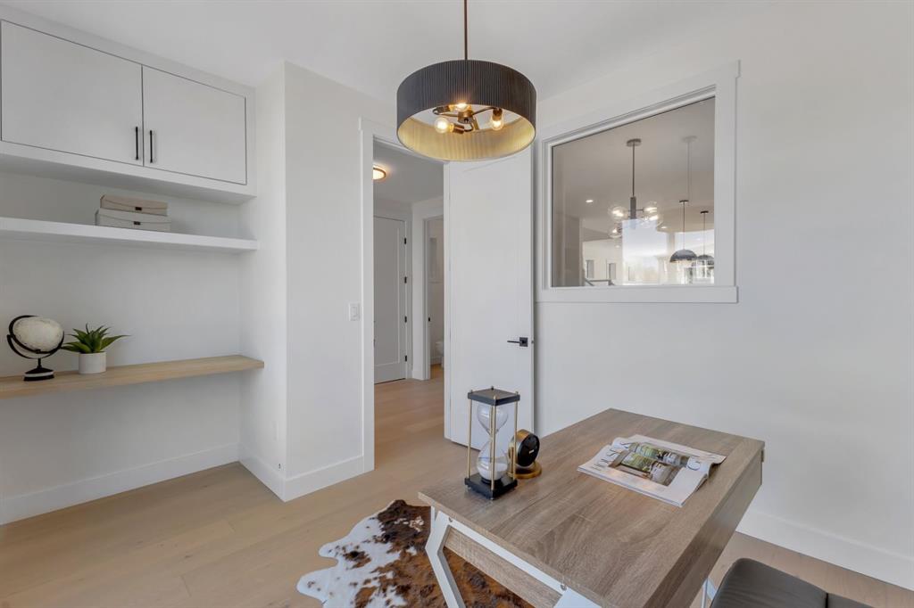 Picture for 415 37 Avenue NW