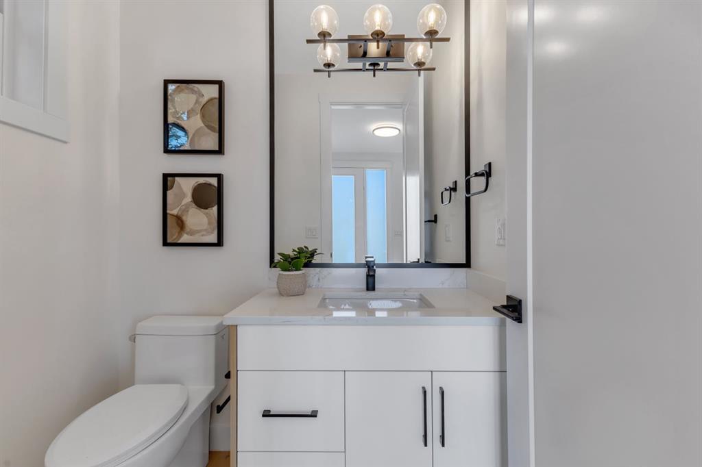 Picture for 415 37 Avenue NW