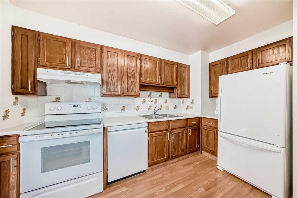 Picture for 607, 330 26 Avenue SW