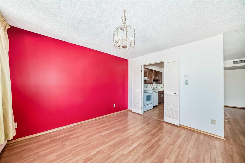 Picture for 607, 330 26 Avenue SW