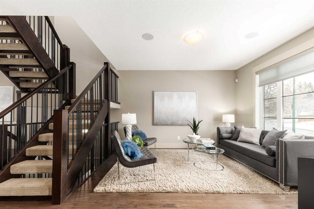 Picture for 14 27 Avenue SW