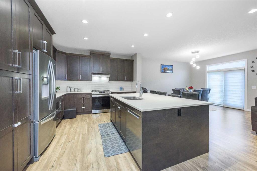 Picture for 265 Sandpiper Crescent 