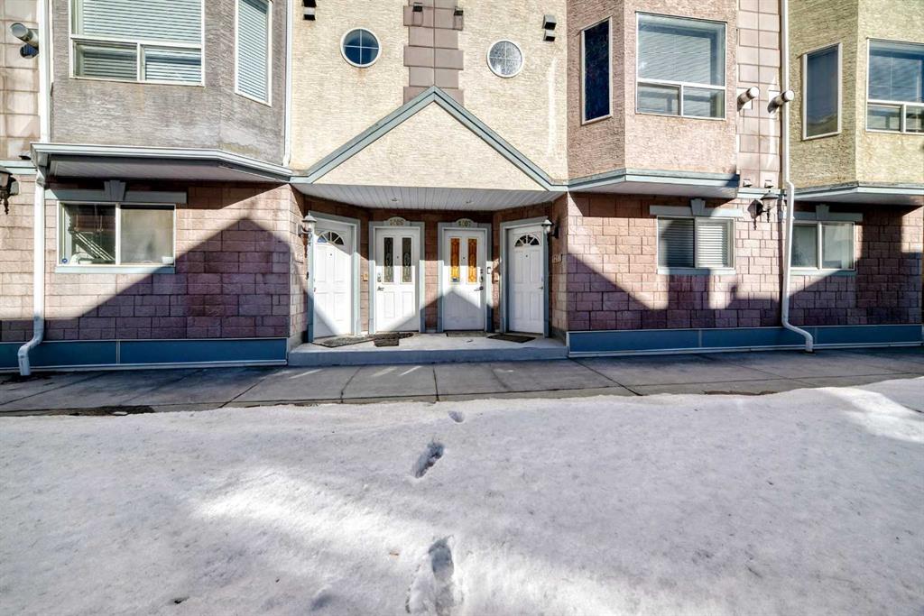 Picture for 1507 11 Street SW