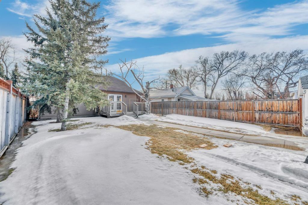 Picture for 114 Elma Street W