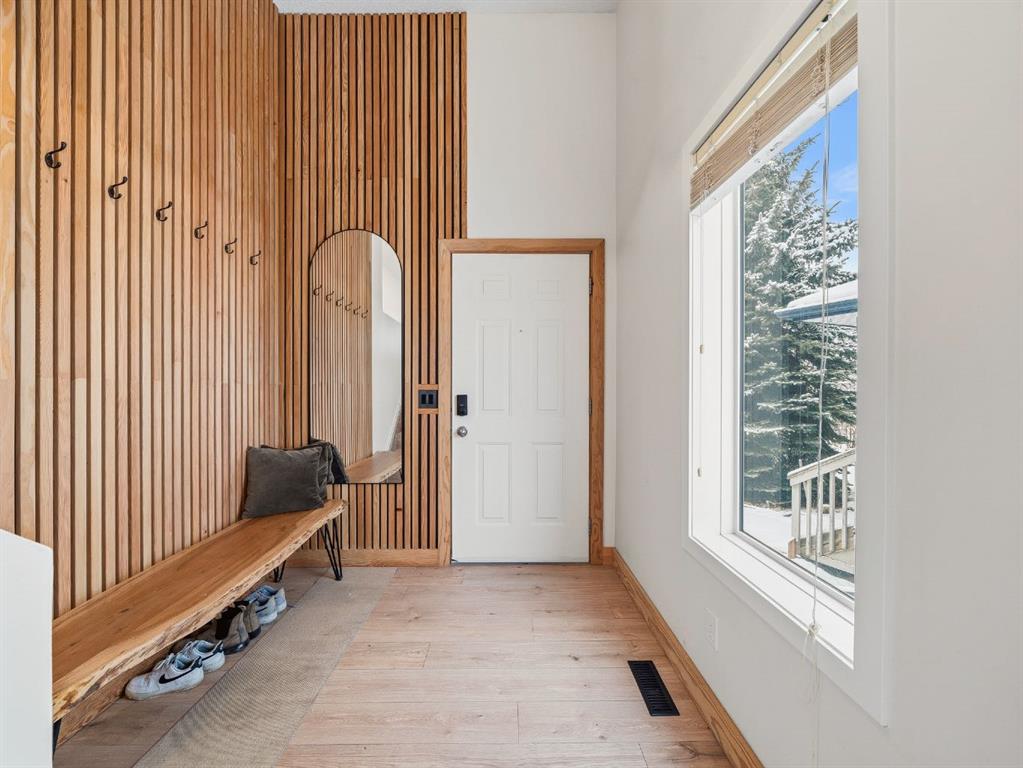 Picture for 76 Everridge Way SW