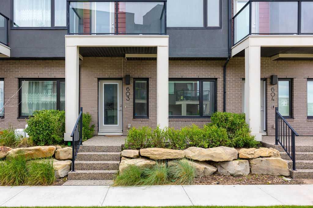 Picture for 603, 218 Sherwood Square NW