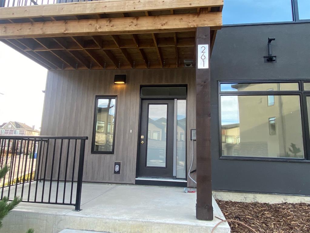 Picture for 261 Royal Elm Road NW