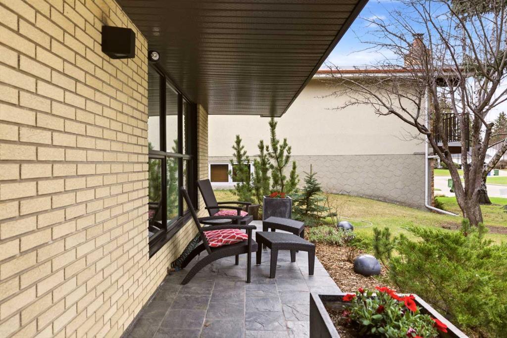 Picture for 12 Varsville Place NW