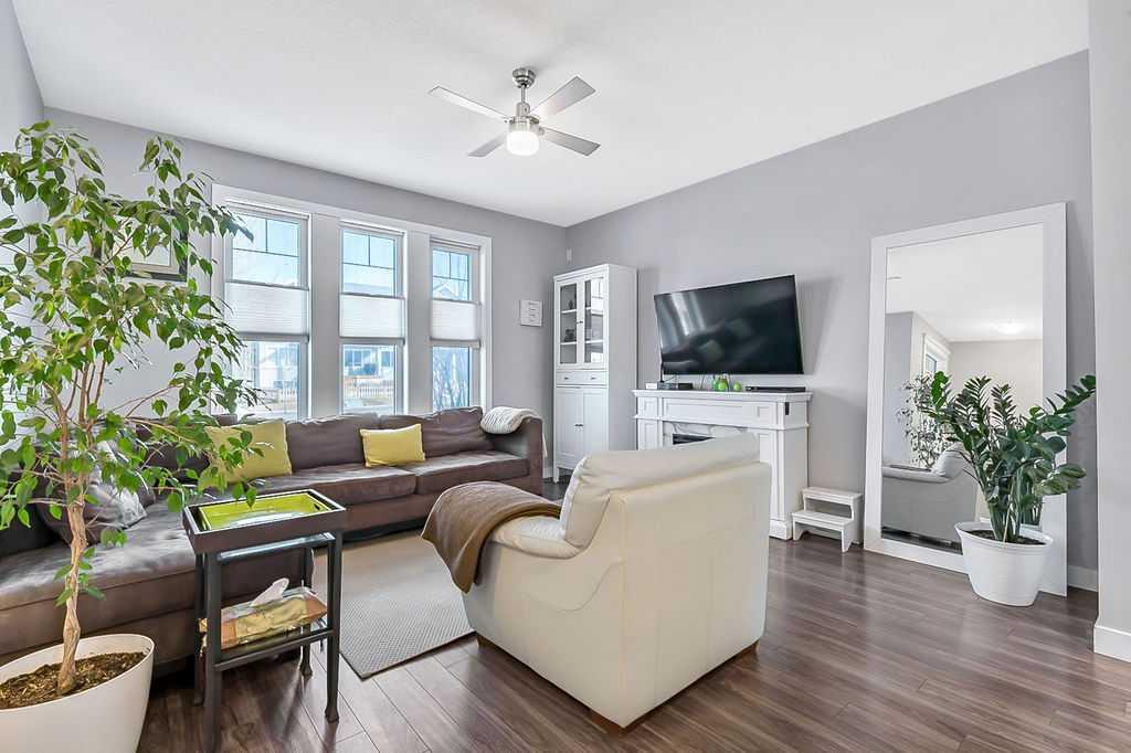 Picture for 147 River Heights Drive 