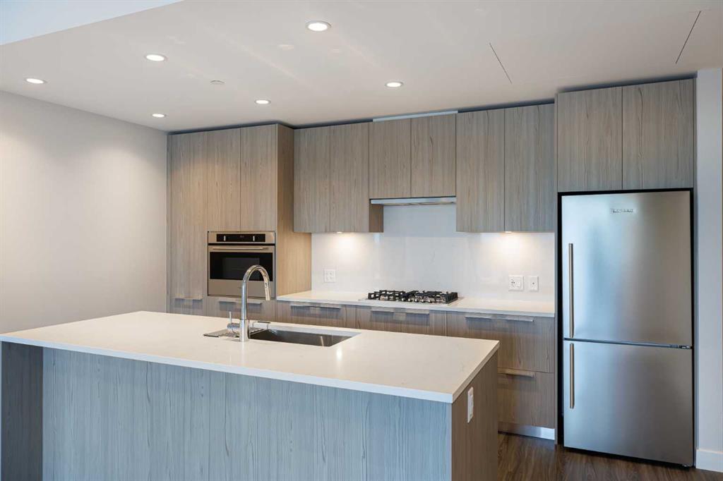 Picture for 530 3 Street SE