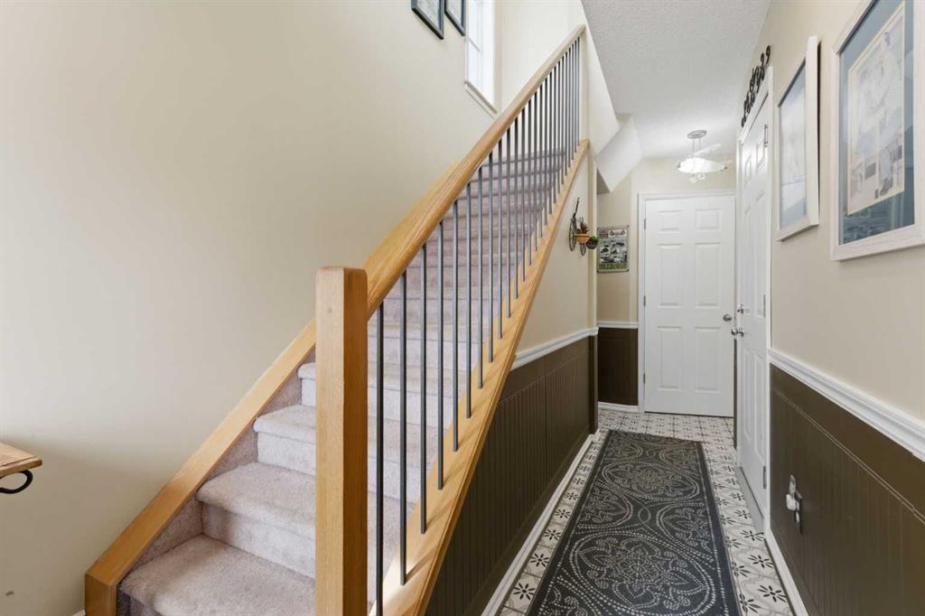 Picture for 20 Covemeadow Manor NE