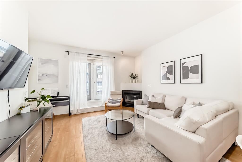 Picture for 404, 1000 Centre Avenue NE