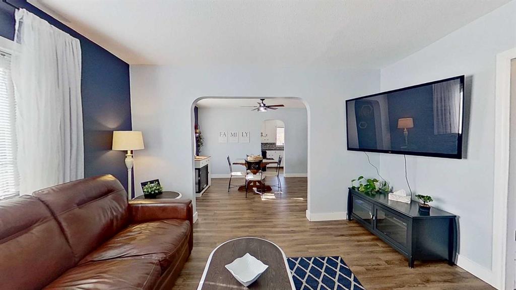 Picture for 5501 51 Street 