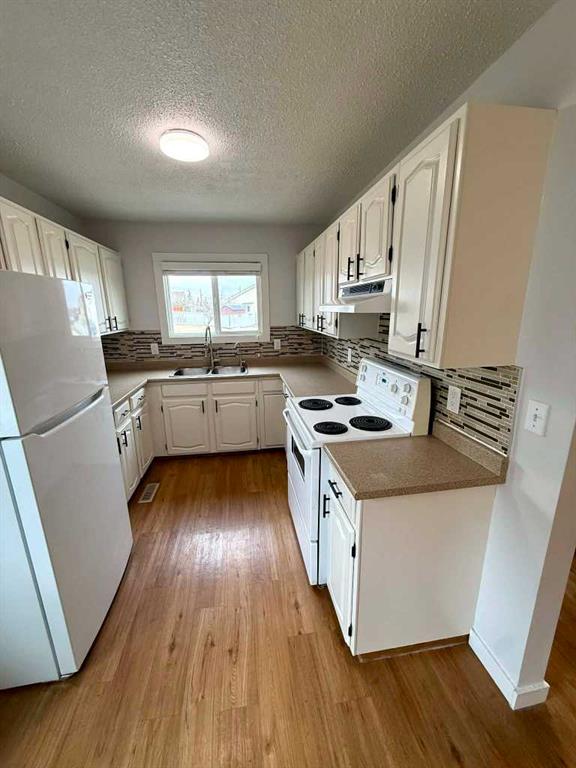 Picture for 716 Bankview Drive 