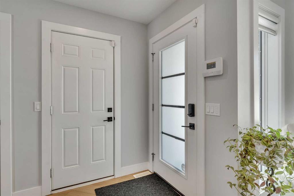 Picture for 73 Coral Springs Park NE