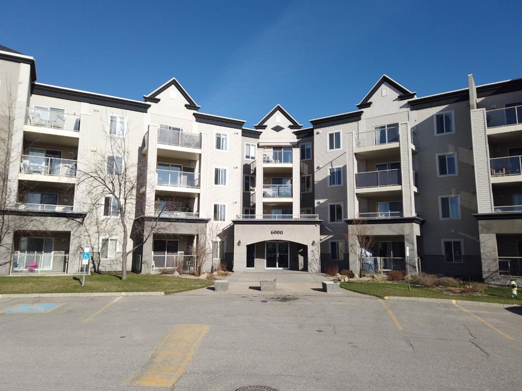 Picture for 319, 6000 Somervale Court SW