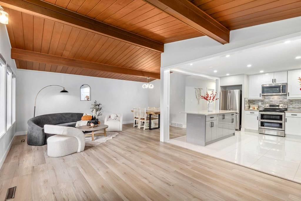 Picture for 310 Wascana Crescent SE