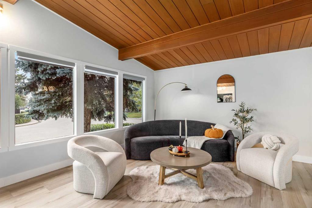 Picture for 310 Wascana Crescent SE