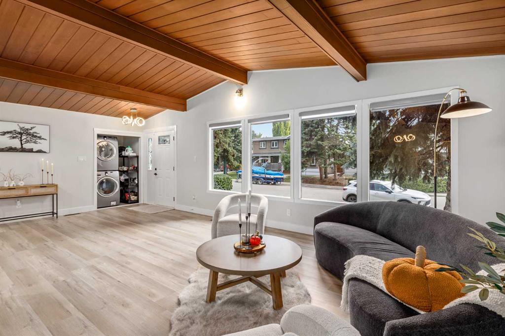 Picture for 310 Wascana Crescent SE