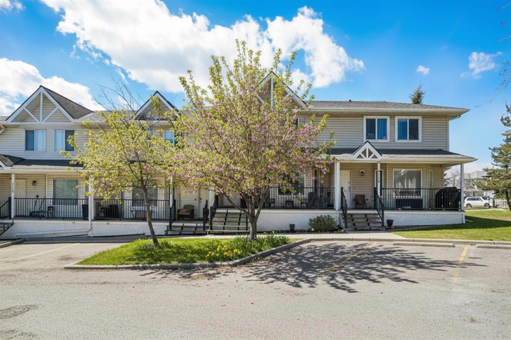 Picture for 112, 950 Arbour Lake Road NW