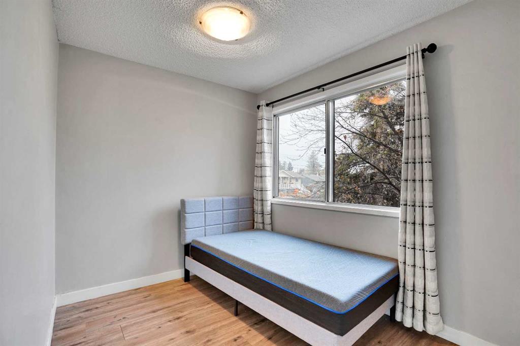 Picture for 52 Pennsburg Way SE
