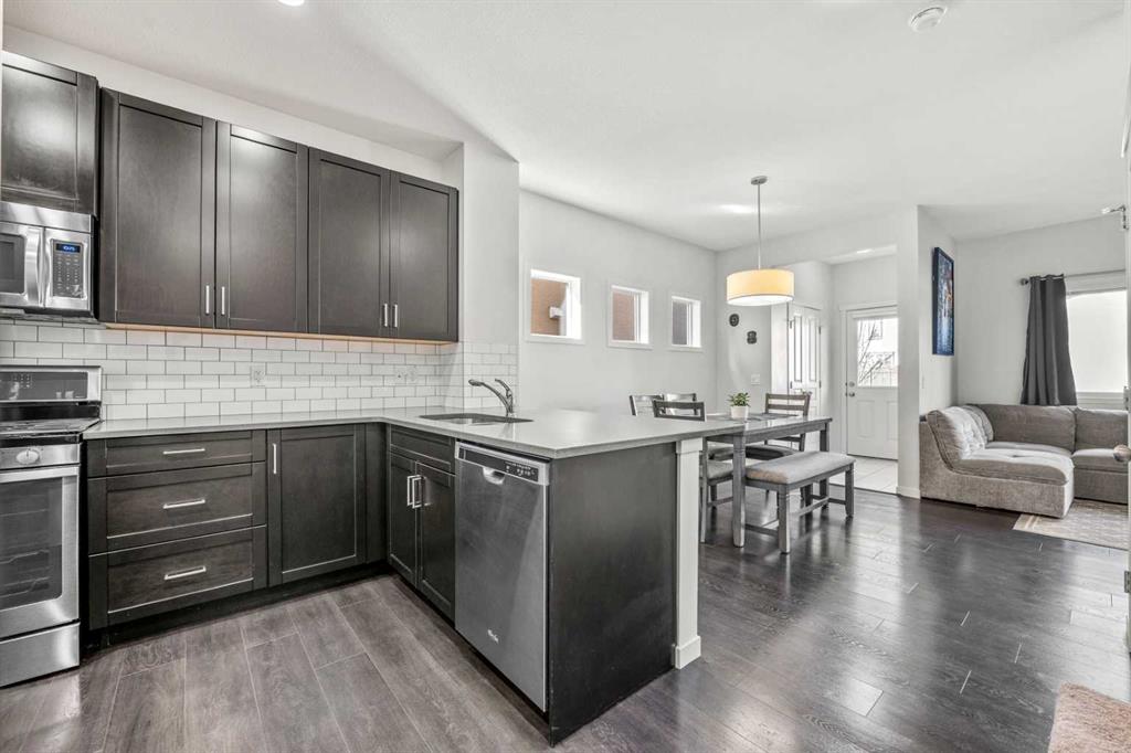 Picture for 432 Marquis Heights SE