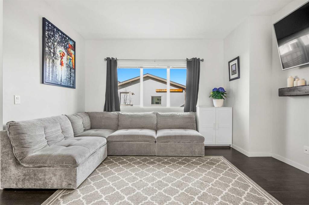 Picture for 432 Marquis Heights SE