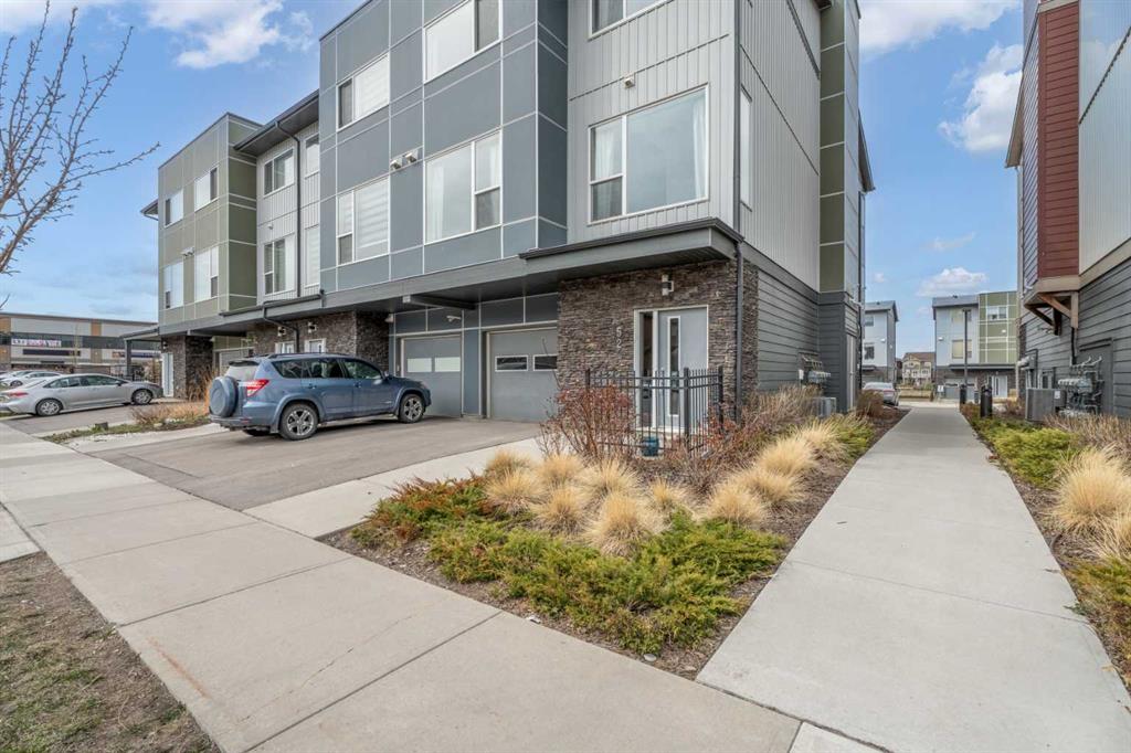 Picture for 52 Saddlestone Drive NE
