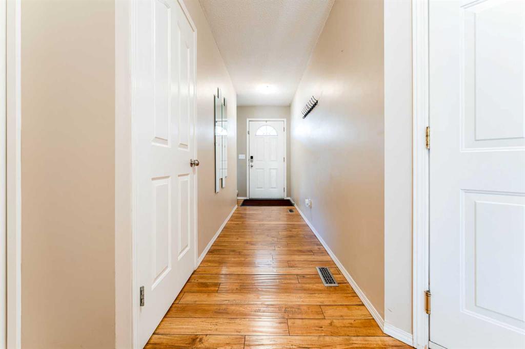 Picture for 158 Citadel Meadow Gardens NW