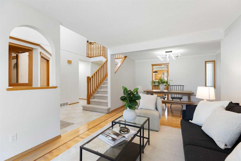 Picture for 136 Schubert Hill NW