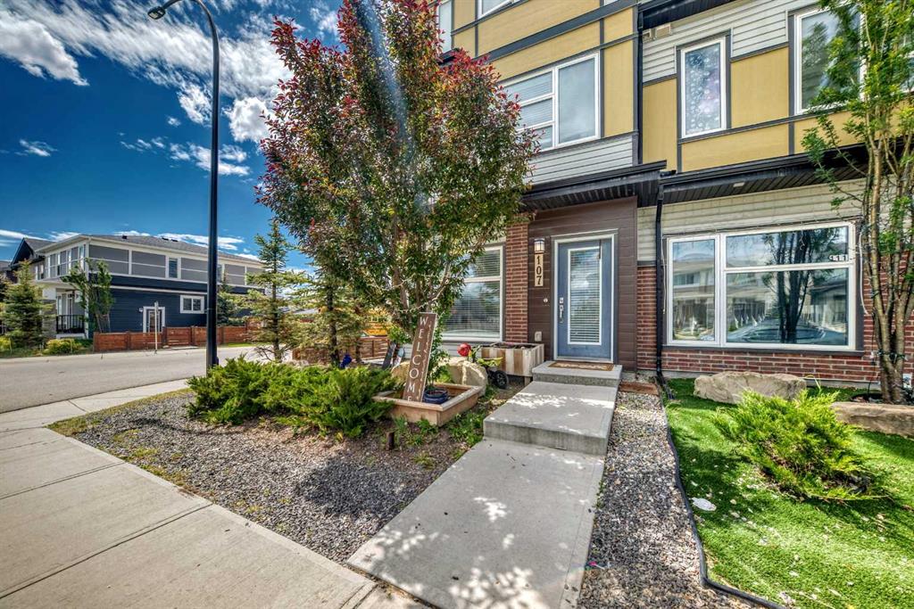 Picture for 107 Lucas Boulevard NW