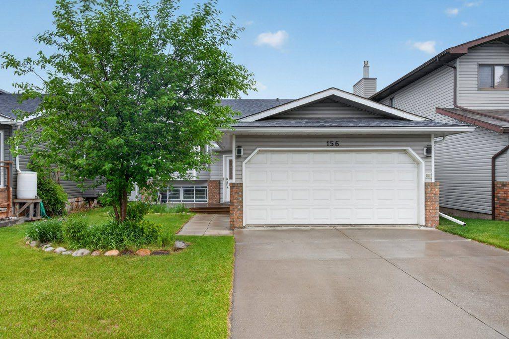 Picture for 156 Rivercroft Close SE
