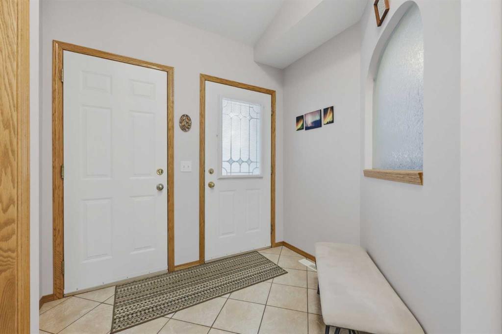 Picture for 22, 1008 Woodside Way NW
