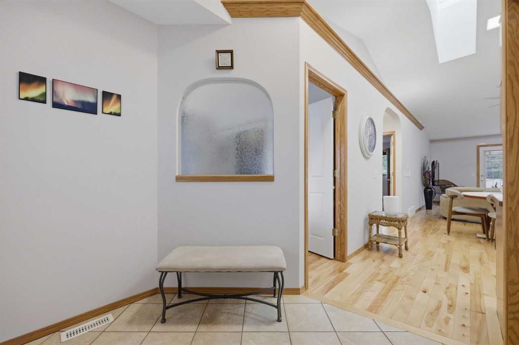 Picture for 22, 1008 Woodside Way NW
