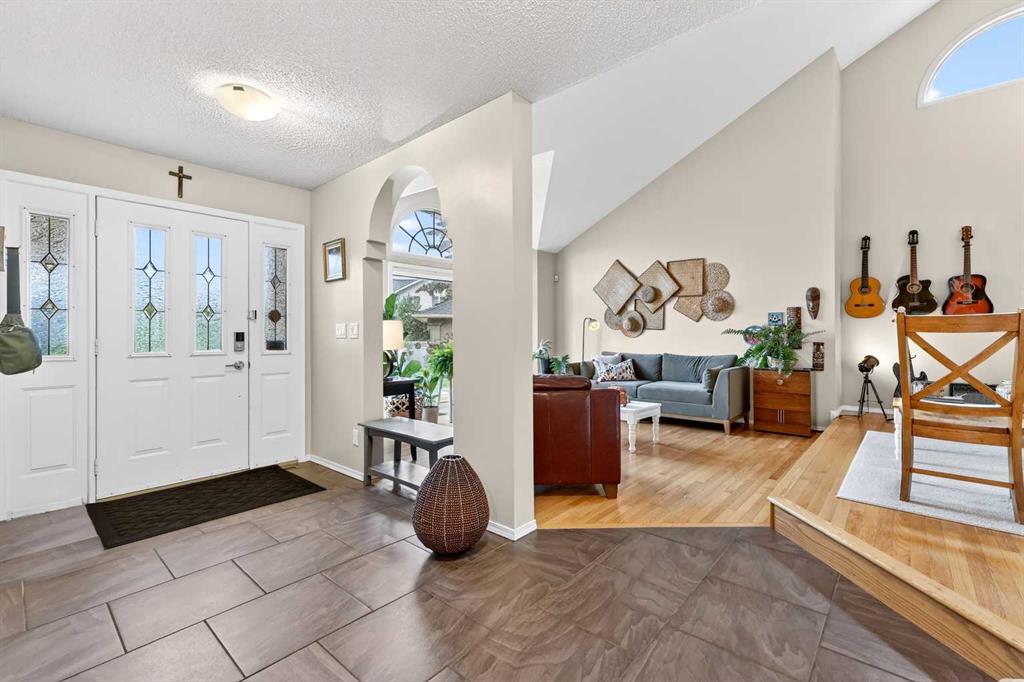 Picture for 115 Woodpark Terrace SW