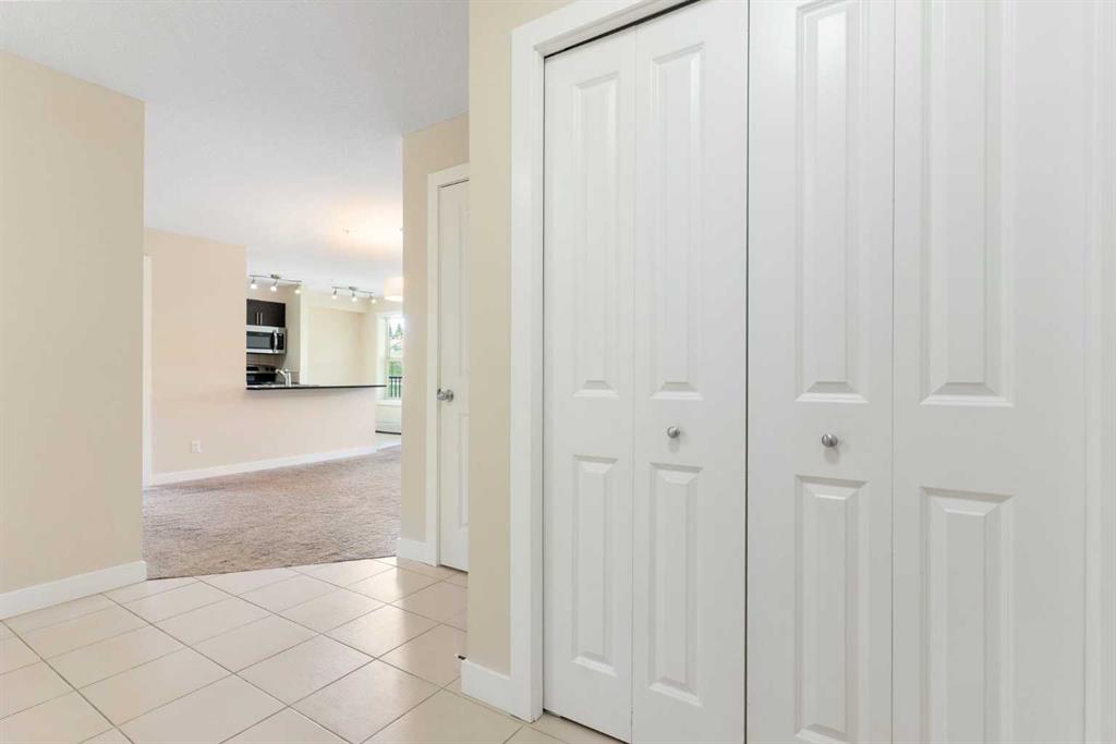 Picture for 1302, 625 Glenbow Drive 