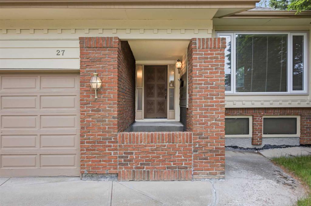 Picture for 27 Woodgreen Place SW