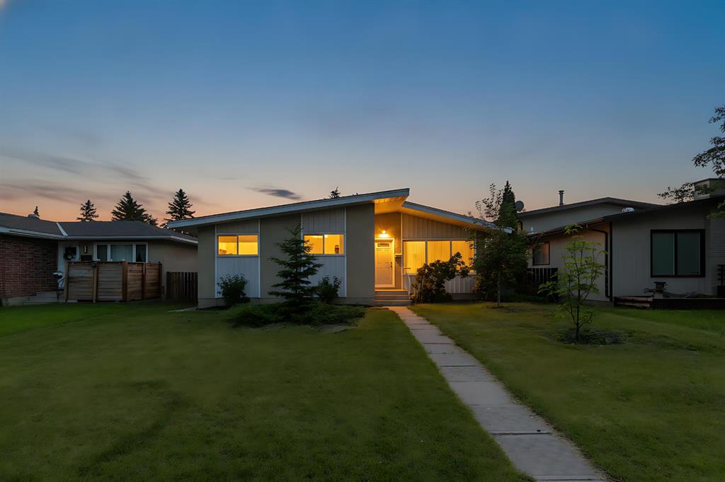Picture for 9828 Fairmount Drive SE