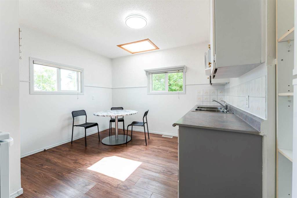 Picture for 1502 40 Street SE
