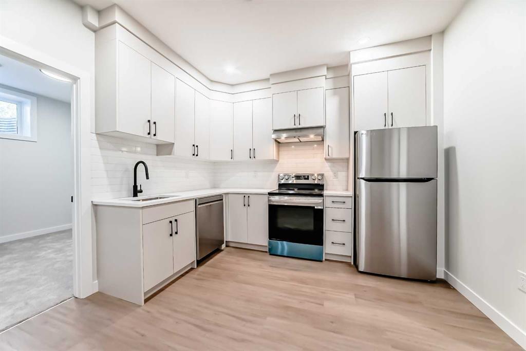 Picture for B, 6305 62 Street NW