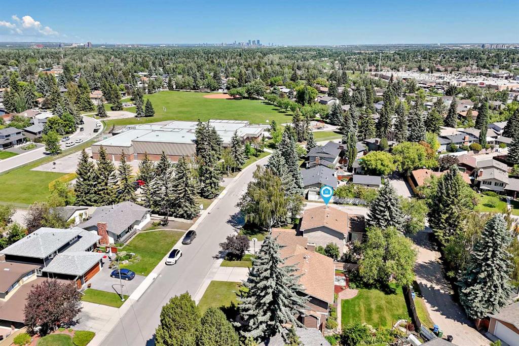 Picture for 316 Parkland Way SE