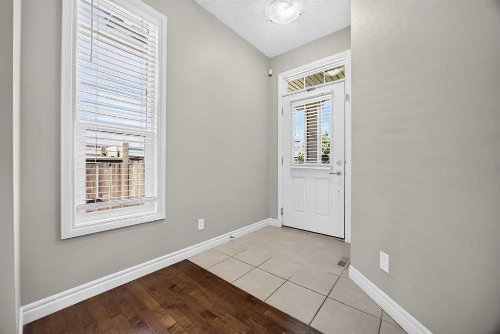Picture for 1022 Evanston Drive 