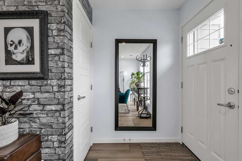 Picture for 406 Cranbrook Square SE