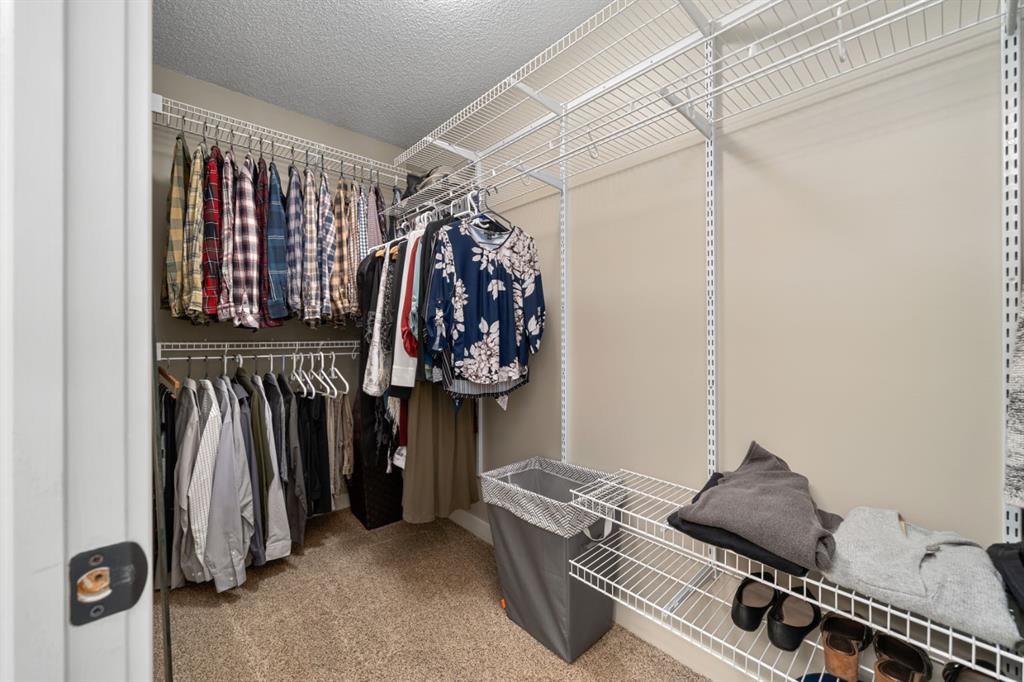 Picture for 158 River Rock Crescent SE https://www.cirrealty.ca/reb/creb/23/A2266423_17.jpg