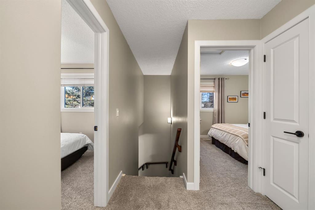 Picture for 158 River Rock Crescent SE https://www.cirrealty.ca/reb/creb/23/A2266423_18.jpg