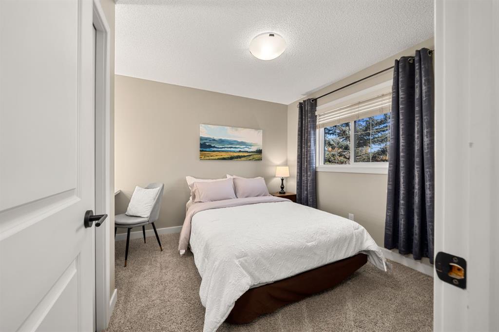 Picture for 158 River Rock Crescent SE https://www.cirrealty.ca/reb/creb/23/A2266423_19.jpg