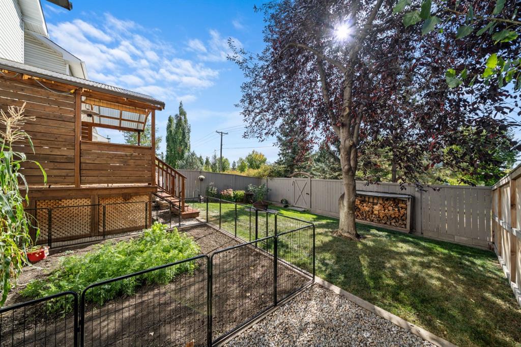 Picture for 158 River Rock Crescent SE https://www.cirrealty.ca/reb/creb/23/A2266423_24.jpg